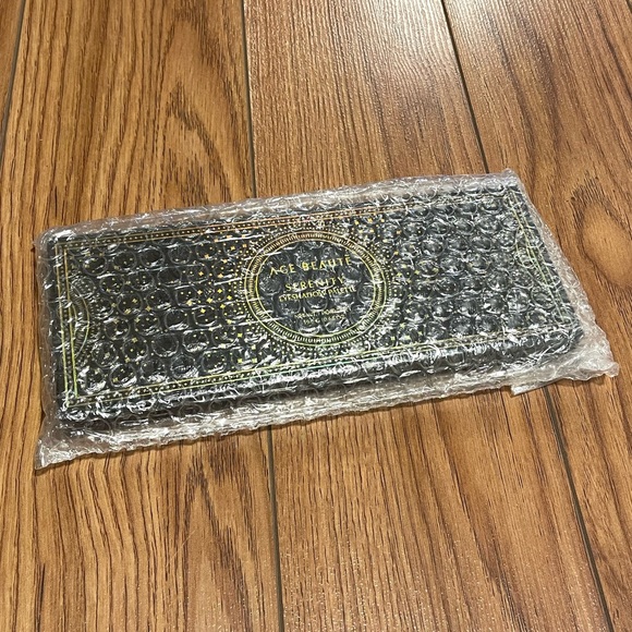 🆕 Ace Beaute Serenity Eyeshadow Palette LIMITED EDITION Ace Beautē BRAND NEW - Picture 5 of 8